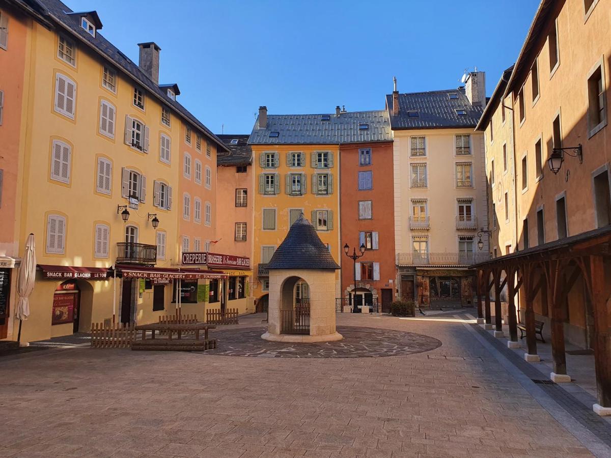 Au Pre Du Moulin - Centre Ville بريانسن المظهر الخارجي الصورة